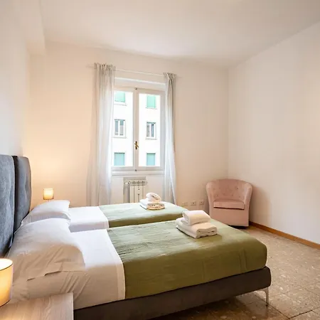 Ponte Vecchio - Centrally Located Flat 公寓 *