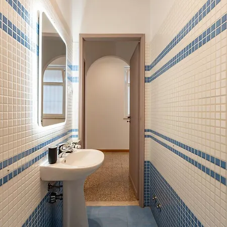 Ponte Vecchio - Centrally Located Flat * 佛罗伦萨